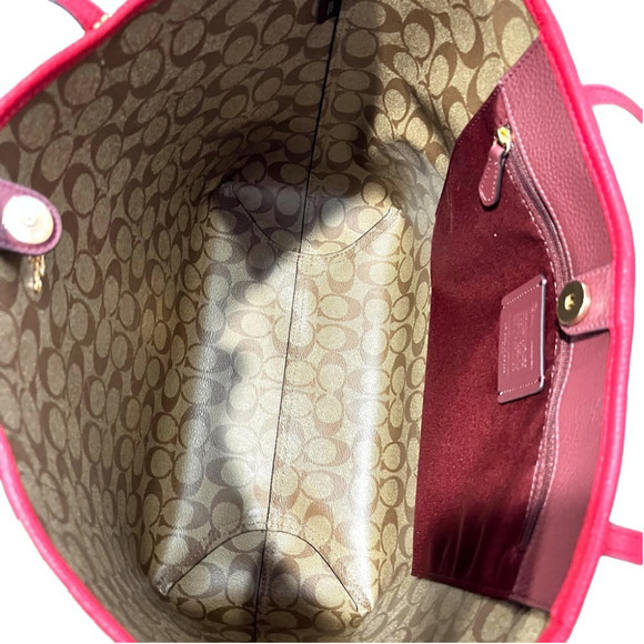 Disney X Coach Snow White The Seven Dwarfs Red Leather Tote Limited Edition NWT - Picture 6 of 8